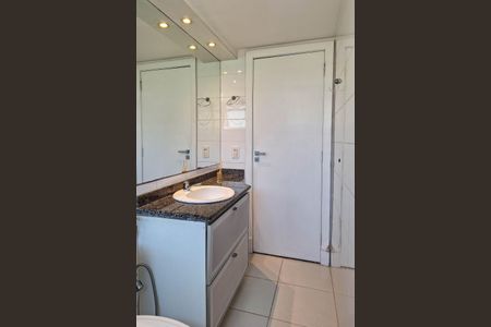 Apartamento à venda com 110m², 3 quartos e 1 vagaBanheiro da Suíte 1