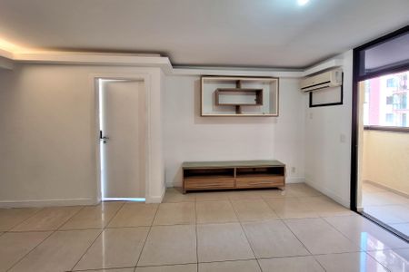Sala de apartamento para alugar com 3 quartos, 110m² em Icaraí, Niterói