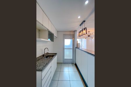 Apartamento para alugar com 55m², 2 quartos e 1 vaga Apartamento para alugar com 55m², 2 quartos e 1 vagaCozinha