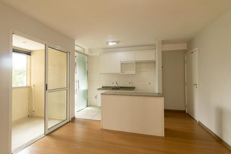 Sala de apartamento para alugar com 3 quartos, 75m² em Portão, Curitiba