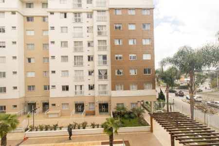Vista da Sala de apartamento para alugar com 3 quartos, 75m² em Portão, Curitiba
