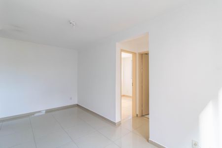 Sala de apartamento para alugar com 2 quartos, 45m² em Vila Rio, Guarulhos