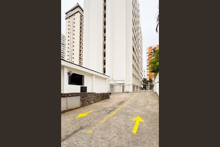 Studio para alugar com 27m², 1 quarto e sem vaga Studio para alugar com 27m², 1 quarto e sem vagaFachada