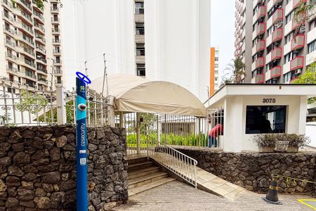 Studio para alugar com 27m², 1 quarto e sem vaga Studio para alugar com 27m², 1 quarto e sem vagaFachada