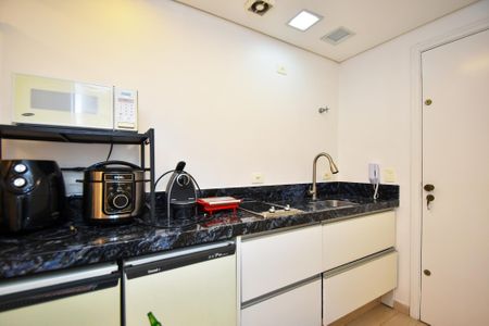 Studio para alugar com 27m², 1 quarto e sem vaga Studio para alugar com 27m², 1 quarto e sem vagaCozinha
