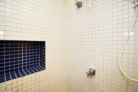 Studio para alugar com 27m², 1 quarto e sem vaga Studio para alugar com 27m², 1 quarto e sem vagaBanheiro social