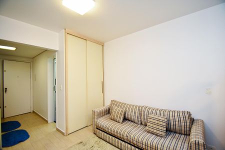 Studio para alugar com 27m², 1 quarto e sem vaga Studio para alugar com 27m², 1 quarto e sem vagaSala