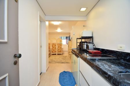 Studio para alugar com 27m², 1 quarto e sem vaga Studio para alugar com 27m², 1 quarto e sem vagaCozinha