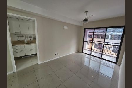 Sala de apartamento à venda com 3 quartos, 87m² em Taquara, Rio de Janeiro