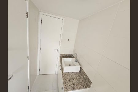 Apartamento à venda com 87m², 3 quartos e 1 vaga Apartamento à venda com 87m², 3 quartos e 1 vagaBanheiro