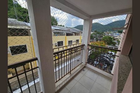 Apartamento à venda com 87m², 3 quartos e 1 vaga Apartamento à venda com 87m², 3 quartos e 1 vagaVaranda