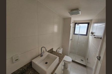 Apartamento à venda com 87m², 3 quartos e 1 vaga Apartamento à venda com 87m², 3 quartos e 1 vagaBanheiro