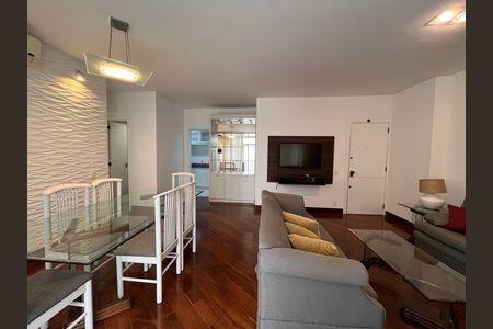 Apartamento para alugar com 121m², 3 quartos e 2 vagas