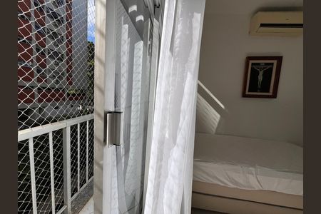 Apartamento para alugar com 121m², 3 quartos e 2 vagas