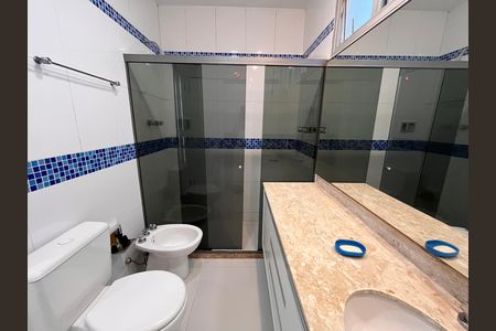Apartamento para alugar com 121m², 3 quartos e 2 vagas