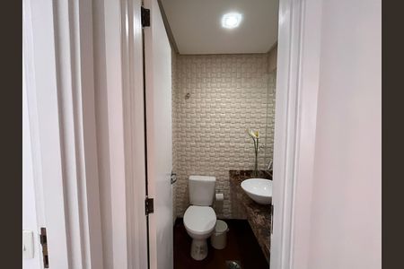 Apartamento para alugar com 121m², 3 quartos e 2 vagas