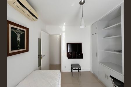 Apartamento para alugar com 121m², 3 quartos e 2 vagas