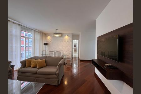 Apartamento para alugar com 121m², 3 quartos e 2 vagas