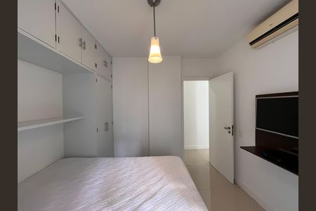 Apartamento para alugar com 121m², 3 quartos e 2 vagas