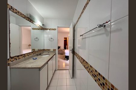 Apartamento para alugar com 121m², 3 quartos e 2 vagas