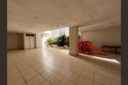 Apartamento para alugar com 121m², 3 quartos e 2 vagas
