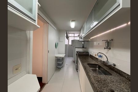 Apartamento para alugar com 121m², 3 quartos e 2 vagas