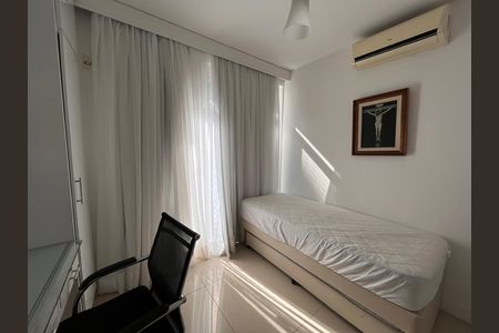 Apartamento para alugar com 121m², 3 quartos e 2 vagas