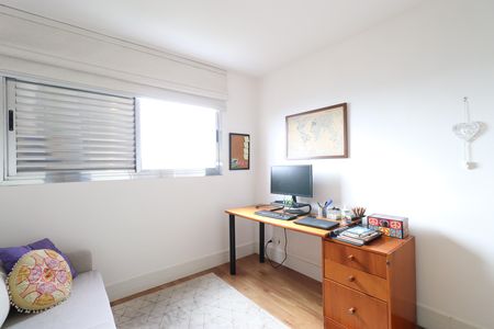 Apartamento à venda com 83m², 2 quartos e 1 vagaQuarto