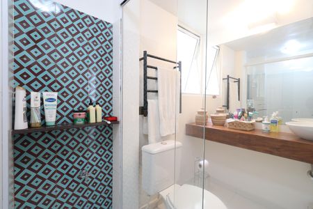 Apartamento à venda com 83m², 2 quartos e 1 vagaBanheiro da Suíte