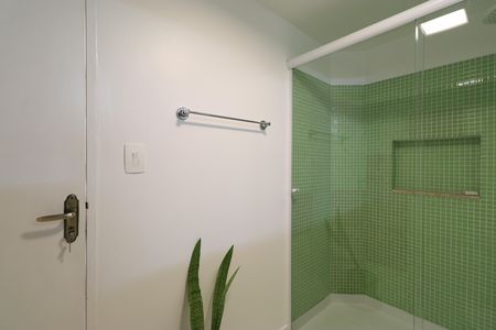 Apartamento à venda com 83m², 2 quartos e 1 vagaBanheiro Social
