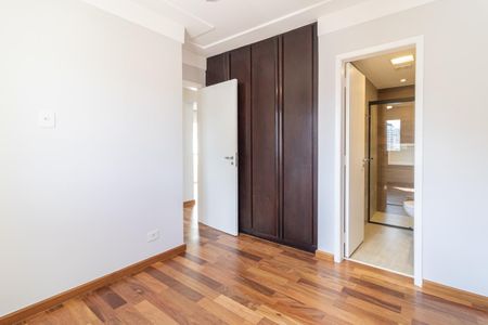 Apartamento para alugar com 60m², 2 quartos e 1 vagaSuíte