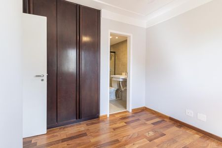 Apartamento para alugar com 60m², 2 quartos e 1 vagaSuíte