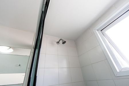Banheiro da Suíte de apartamento para alugar com 2 quartos, 64m² em Barra Funda, São Paulo