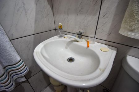 Casa de condomínio para alugar com 50m², 1 quarto e sem vagaBanheiro da Suíte