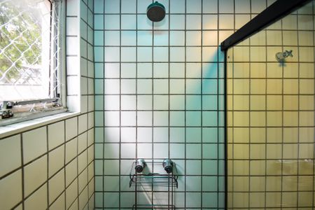 Apartamento à venda com 54m², 2 quartos e 1 vagaBanheiro Social