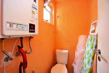 Apartamento à venda com 54m², 2 quartos e 1 vagaBanheiro de Serviço