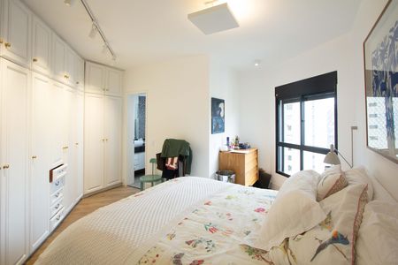 Suíte 3 de apartamento à venda com 4 quartos, 176m² em Vila Nova Conceição, São Paulo