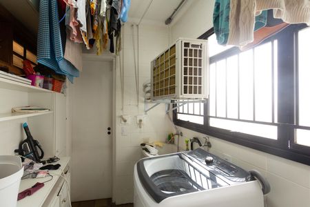 Área de Serviço de apartamento à venda com 4 quartos, 176m² em Vila Nova Conceição, São Paulo