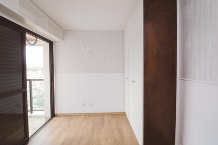 Apartamento à venda com 110m², 3 quartos e 2 vagas Apartamento à venda com 110m², 3 quartos e 2 vagasQuarto 2