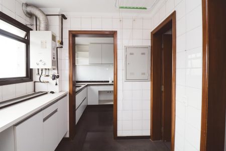 Apartamento à venda com 110m², 3 quartos e 2 vagas Apartamento à venda com 110m², 3 quartos e 2 vagasÁrea de Serviço