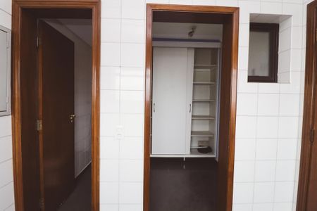 Apartamento à venda com 110m², 3 quartos e 2 vagas Apartamento à venda com 110m², 3 quartos e 2 vagasÁrea de Serviço