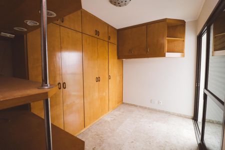 Apartamento à venda com 110m², 3 quartos e 2 vagas Apartamento à venda com 110m², 3 quartos e 2 vagasQuarto 1
