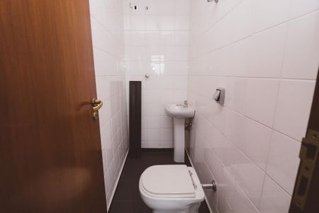 Apartamento à venda com 110m², 3 quartos e 2 vagas Apartamento à venda com 110m², 3 quartos e 2 vagasBanheiro de serviço