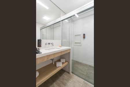 Studio para alugar com 62m², 1 quarto e 1 vaga Studio para alugar com 62m², 1 quarto e 1 vagaBanheiro