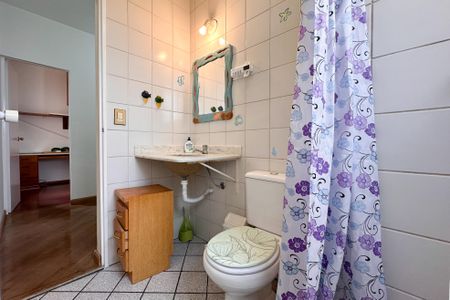 Apartamento à venda com 76m², 3 quartos e 1 vagaBanheiro Social