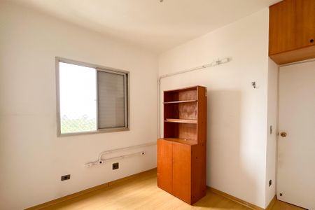 Apartamento à venda com 76m², 3 quartos e 1 vagaQuarto 2