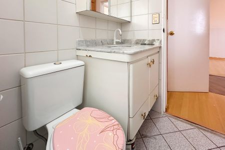 Apartamento à venda com 76m², 3 quartos e 1 vagaBanheiro da Suíte