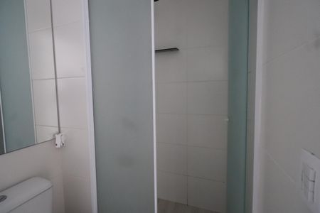 Apartamento para alugar com 75m², 2 quartos e 2 vagas Apartamento para alugar com 75m², 2 quartos e 2 vagasBanheiro da Suíte