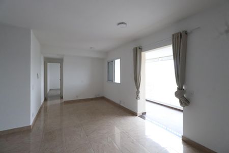 Apartamento para alugar com 75m², 2 quartos e 2 vagas Apartamento para alugar com 75m², 2 quartos e 2 vagasSala