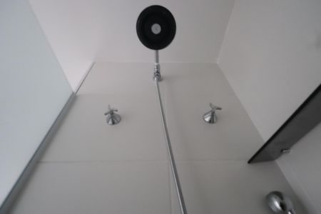 Apartamento para alugar com 75m², 2 quartos e 2 vagas Apartamento para alugar com 75m², 2 quartos e 2 vagasBanheiro da Suíte
